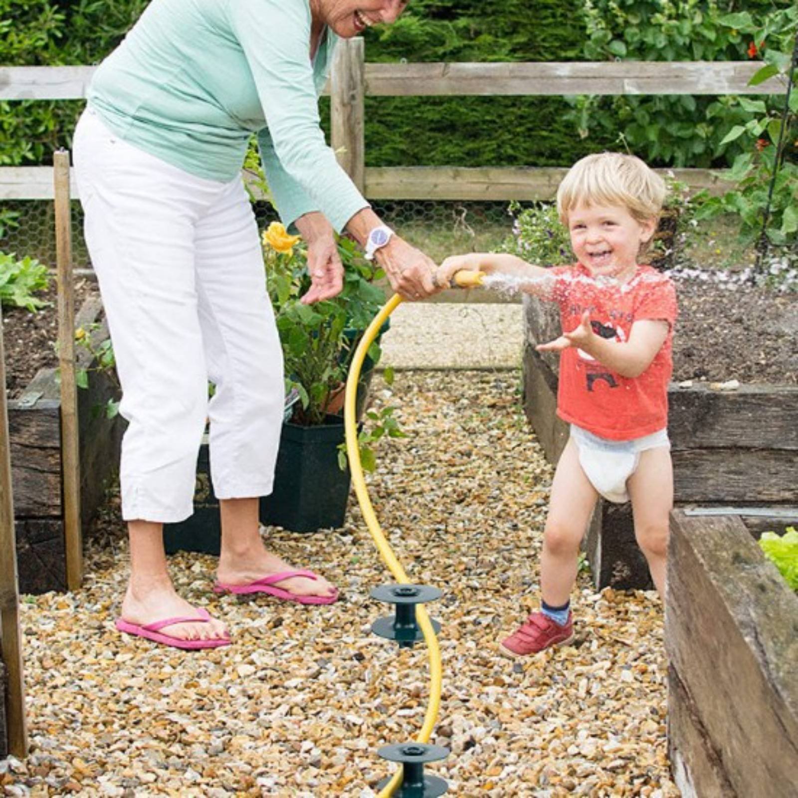 Supporto per Tubo da Giardino  - Gardening Tools Guide recensione e prezzo